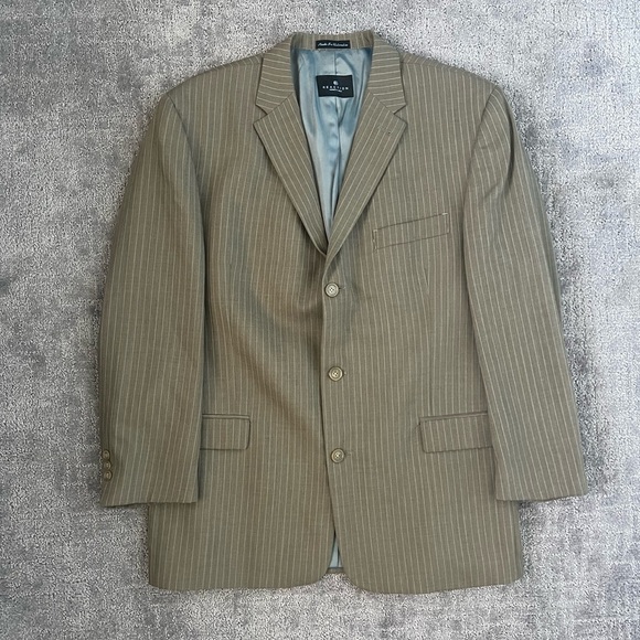 Kenneth Cole Reaction Tan Pinstripe 3 Button Suit Jacket - Picture 1 of 7